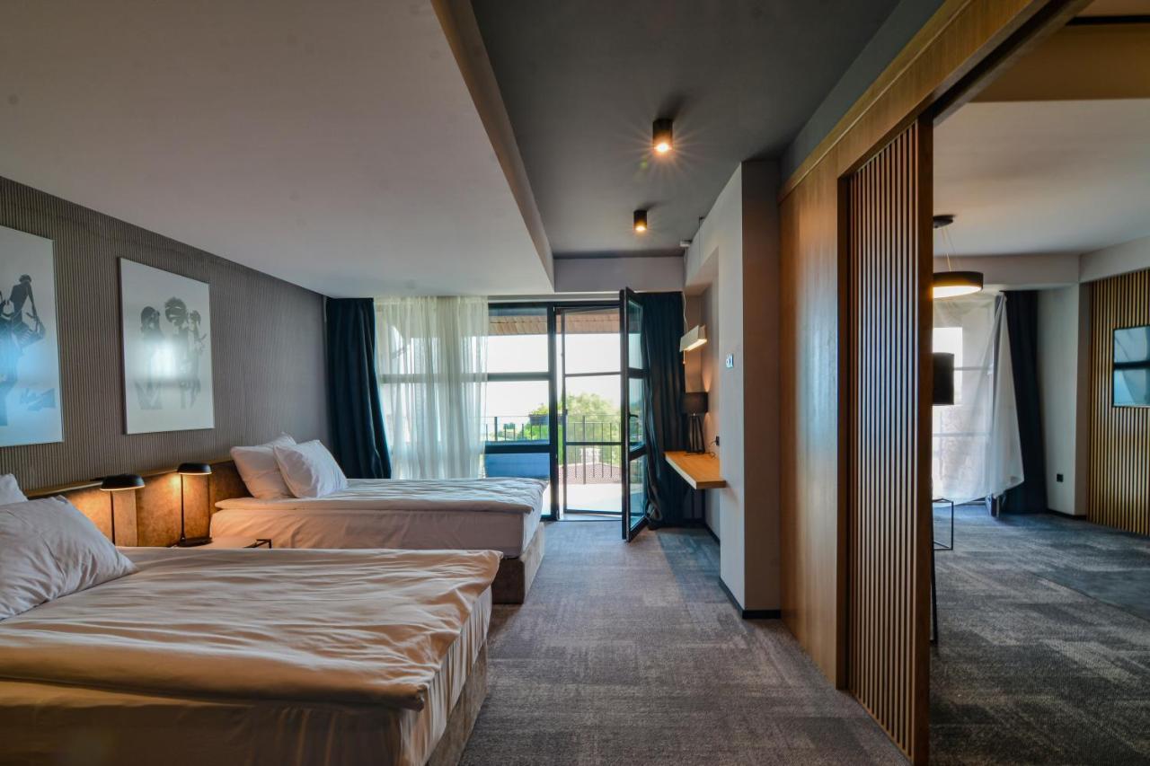 Boutique Hotel by BlackSeaRama Balchik Extérieur photo