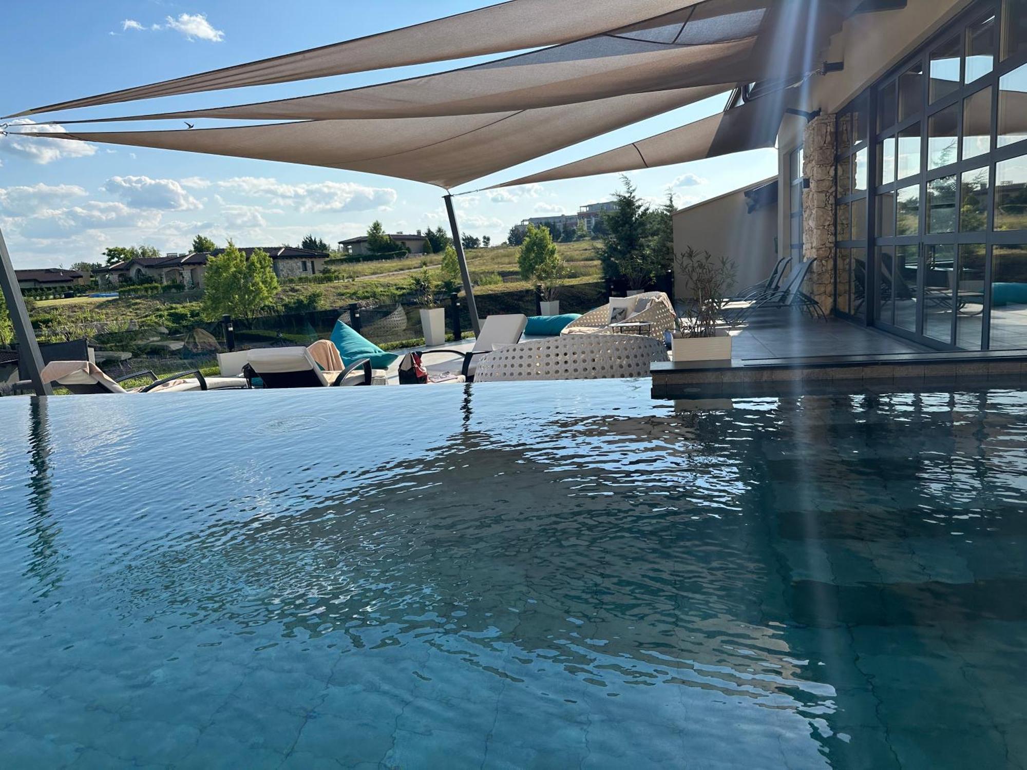 Boutique Hotel by BlackSeaRama Balchik Extérieur photo